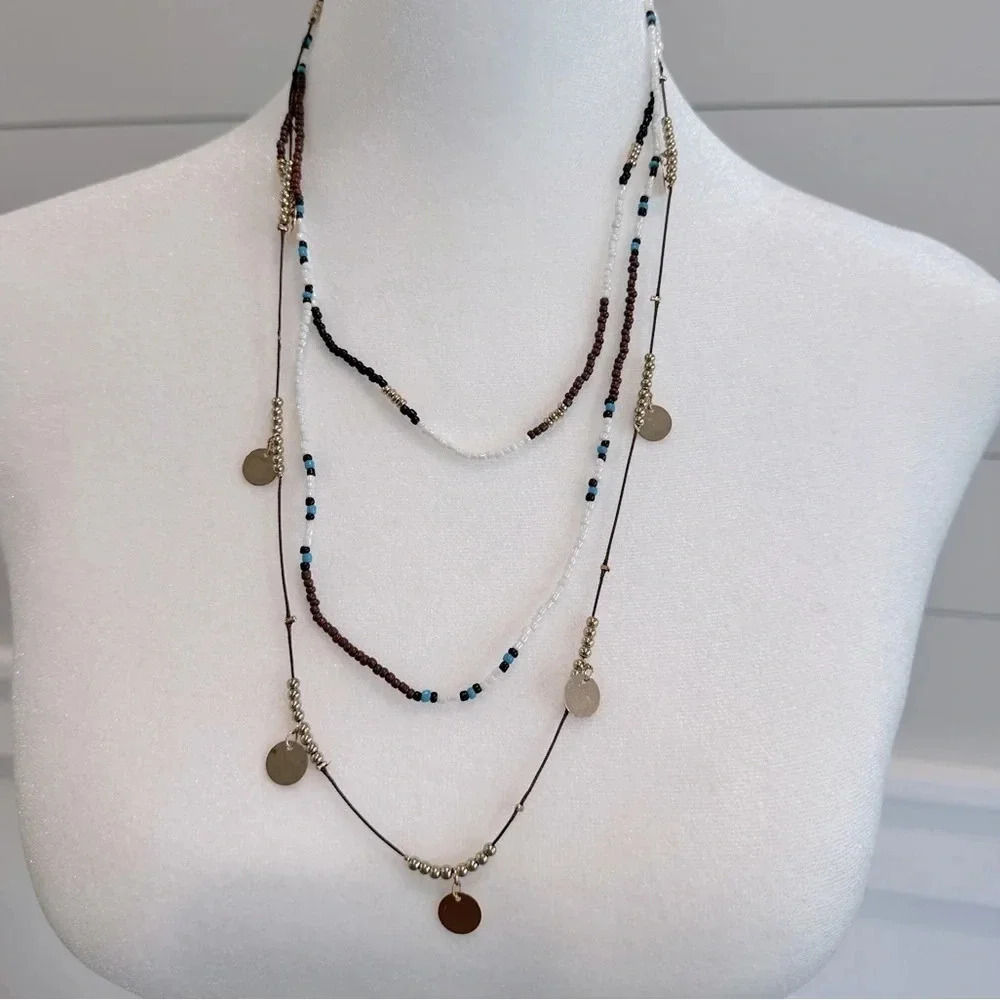 Layered Beaded Necklace - White &‎ Turquoise